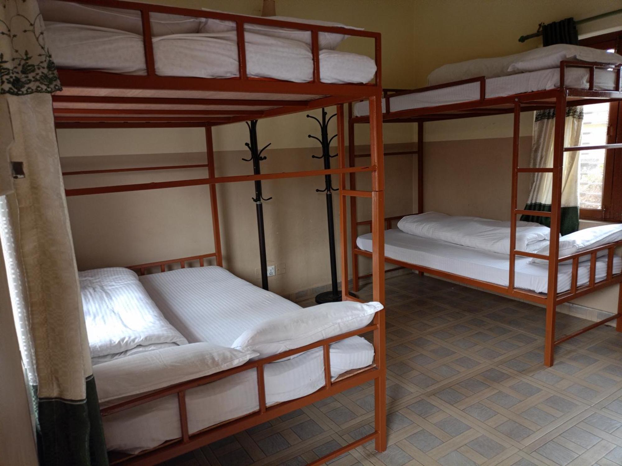 Pokhara Metro Eco Hotel Habitación foto